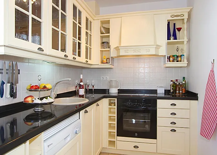 Colina Del Sol 2017 شقة *